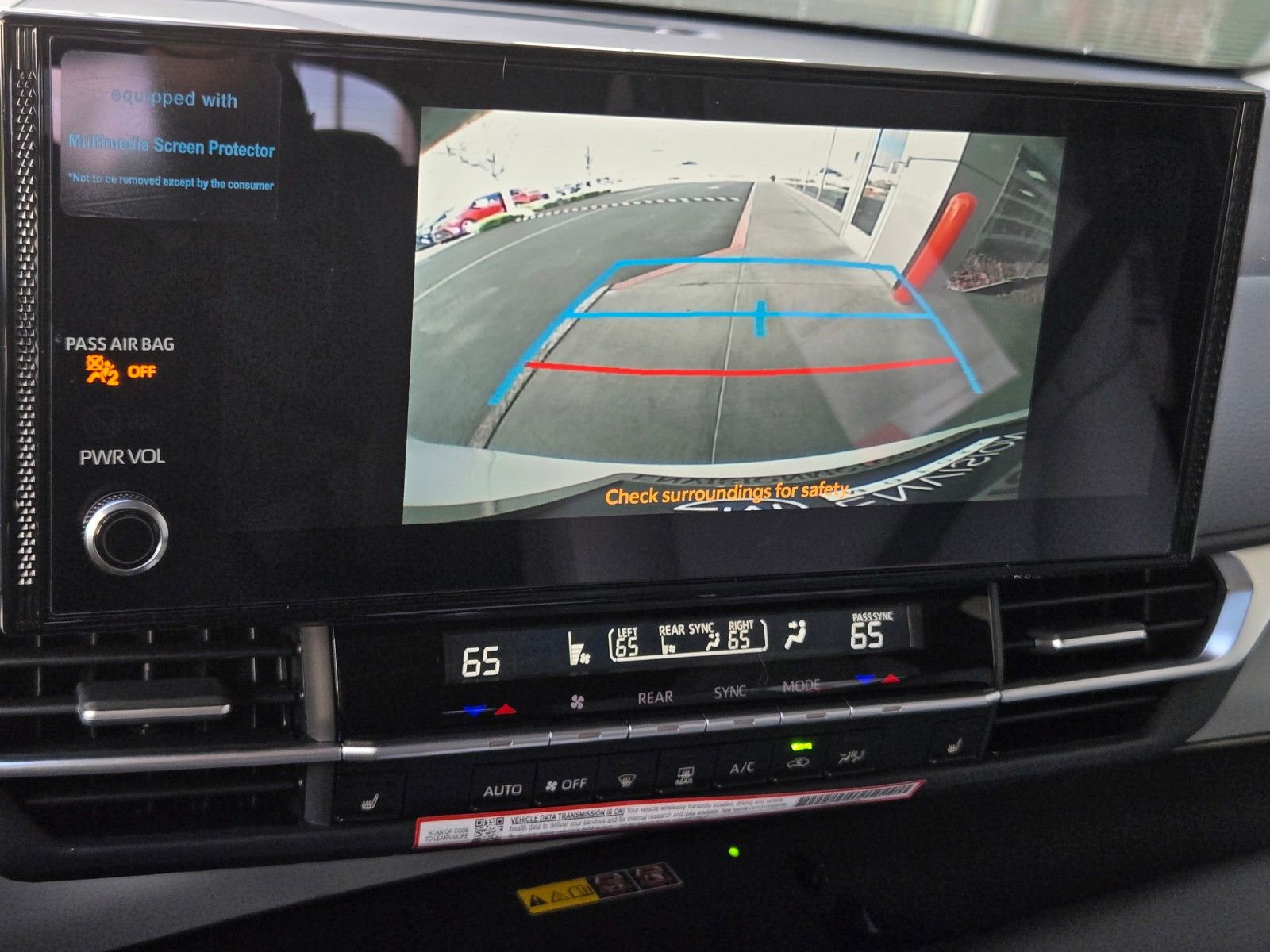 Certified 2026 Toyota Sienna XLE image 15