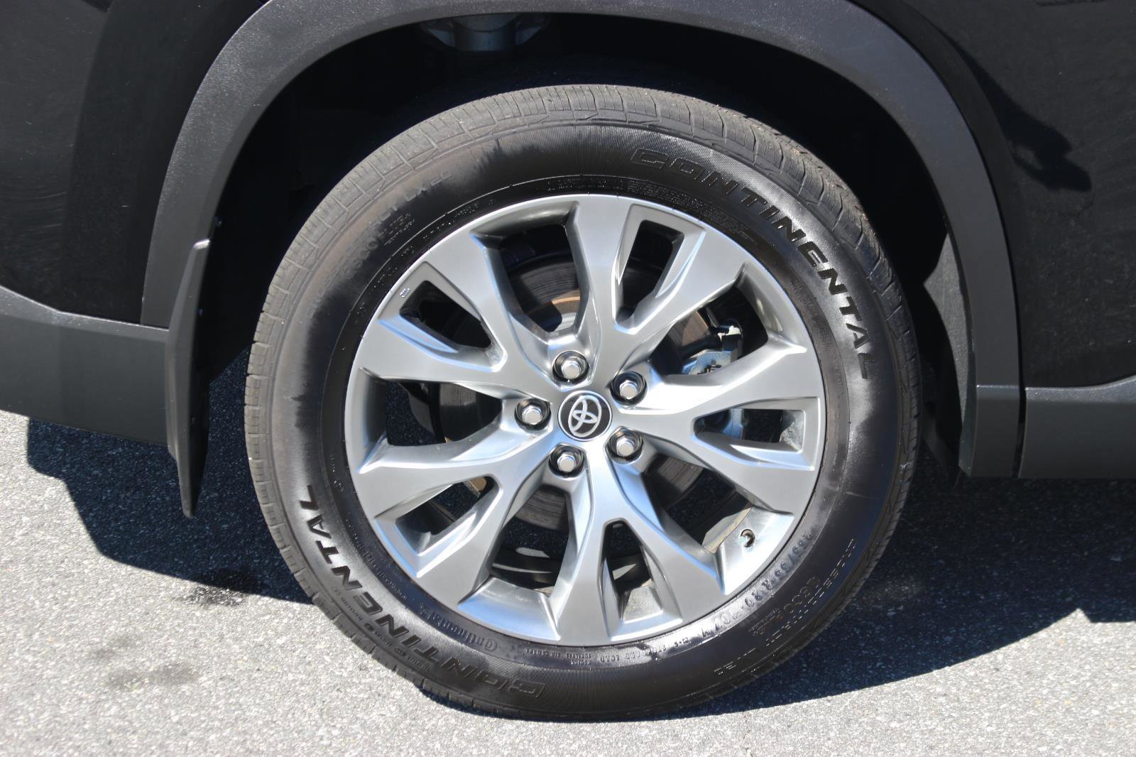 Used 2024 Toyota Grand Highlander Limited image 39