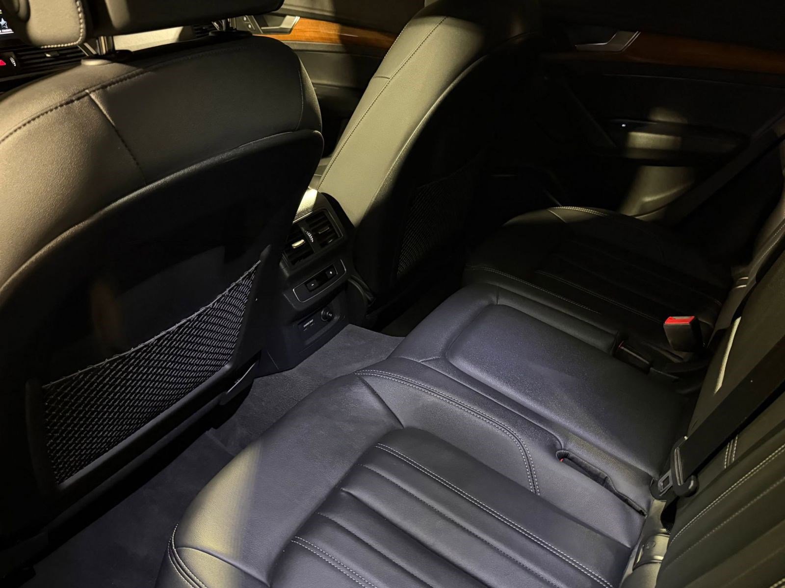 Used 2023 Audi Q5 2.0T Premium w/ Convenience Package image 22