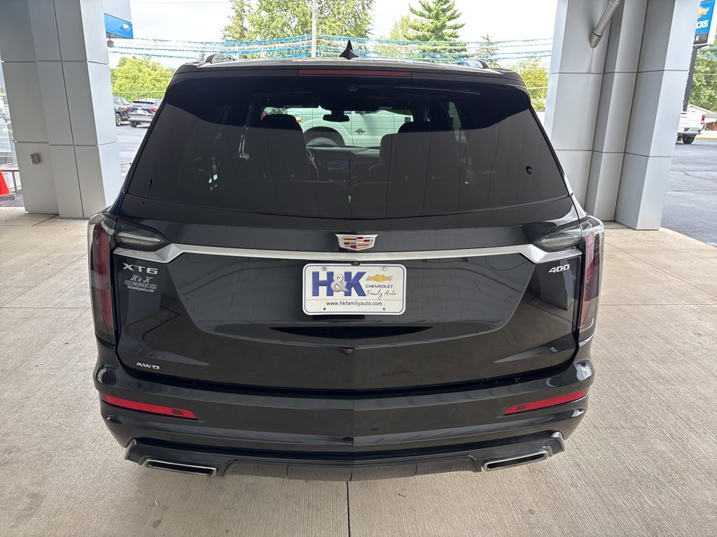 Used 2025 Cadillac XT6 Sport image 30