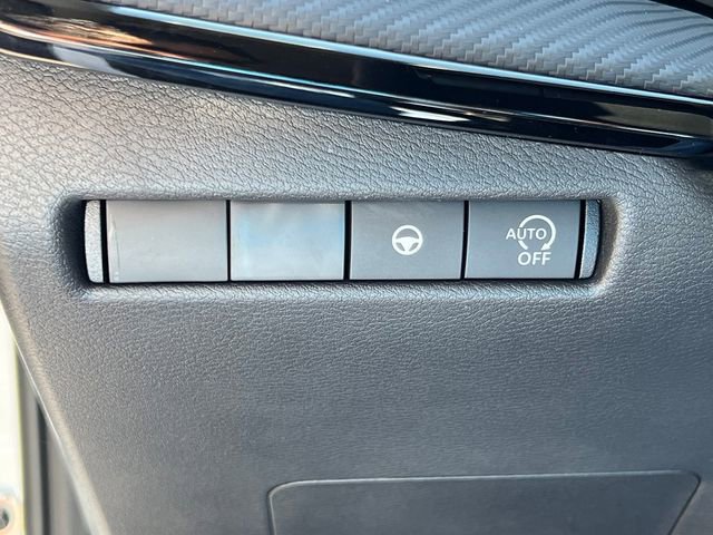 New 2026 Nissan Kicks SR image 12