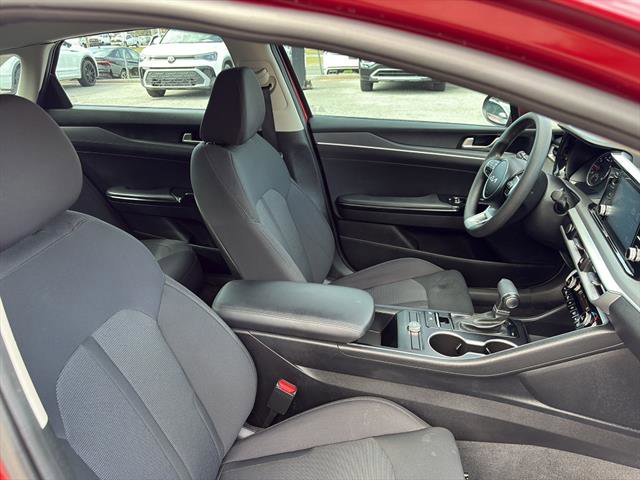 Used 2023 Kia K5 LXS FWD image 9
