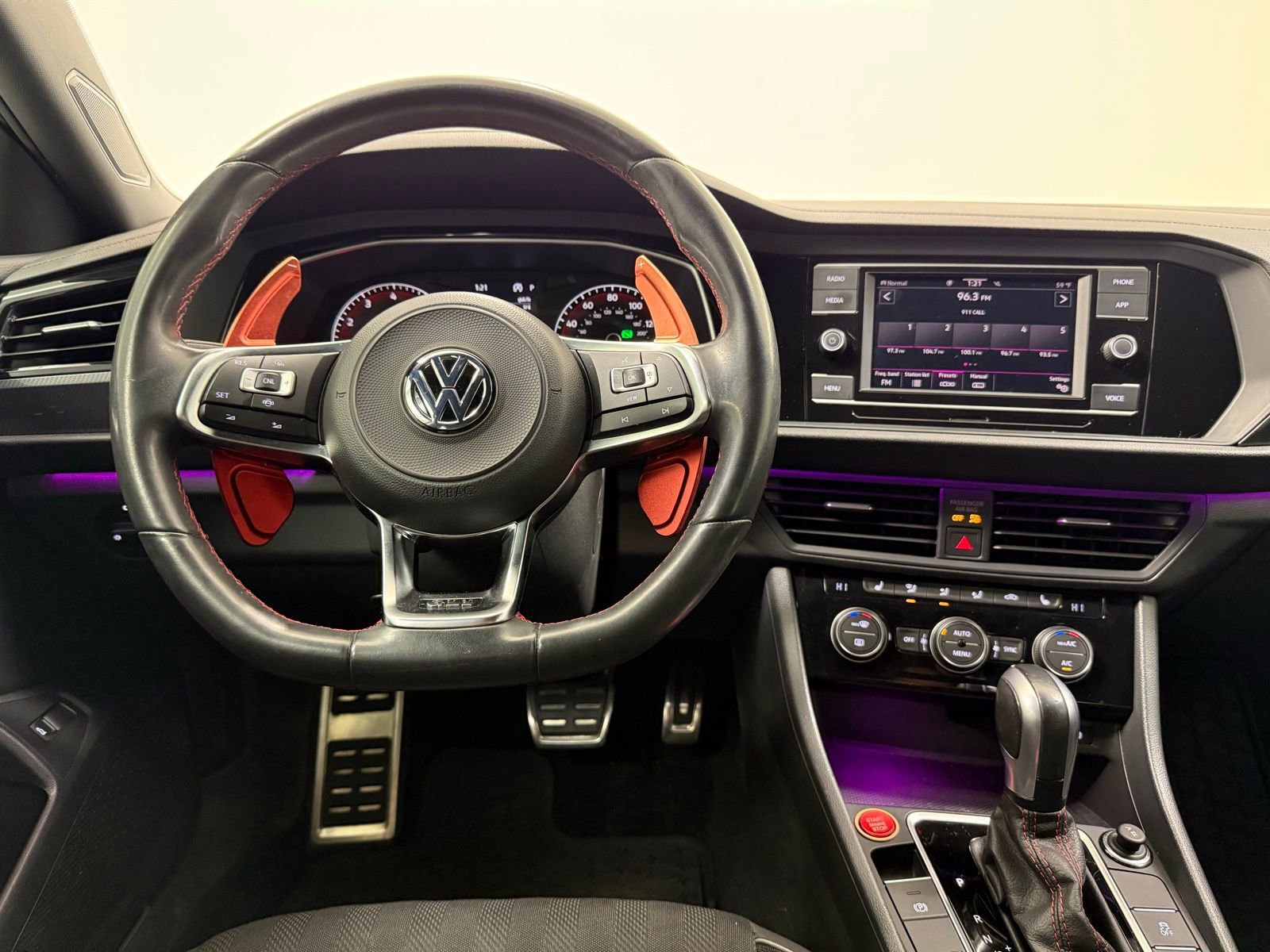 Used 2020 Volkswagen Jetta GLI FWD image 18