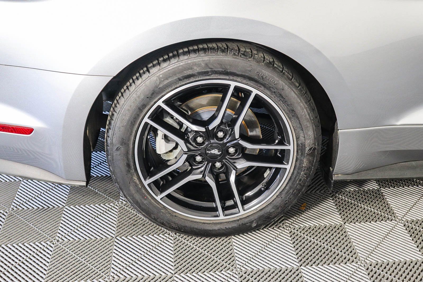 Used 2022 Ford Mustang Premium image 10