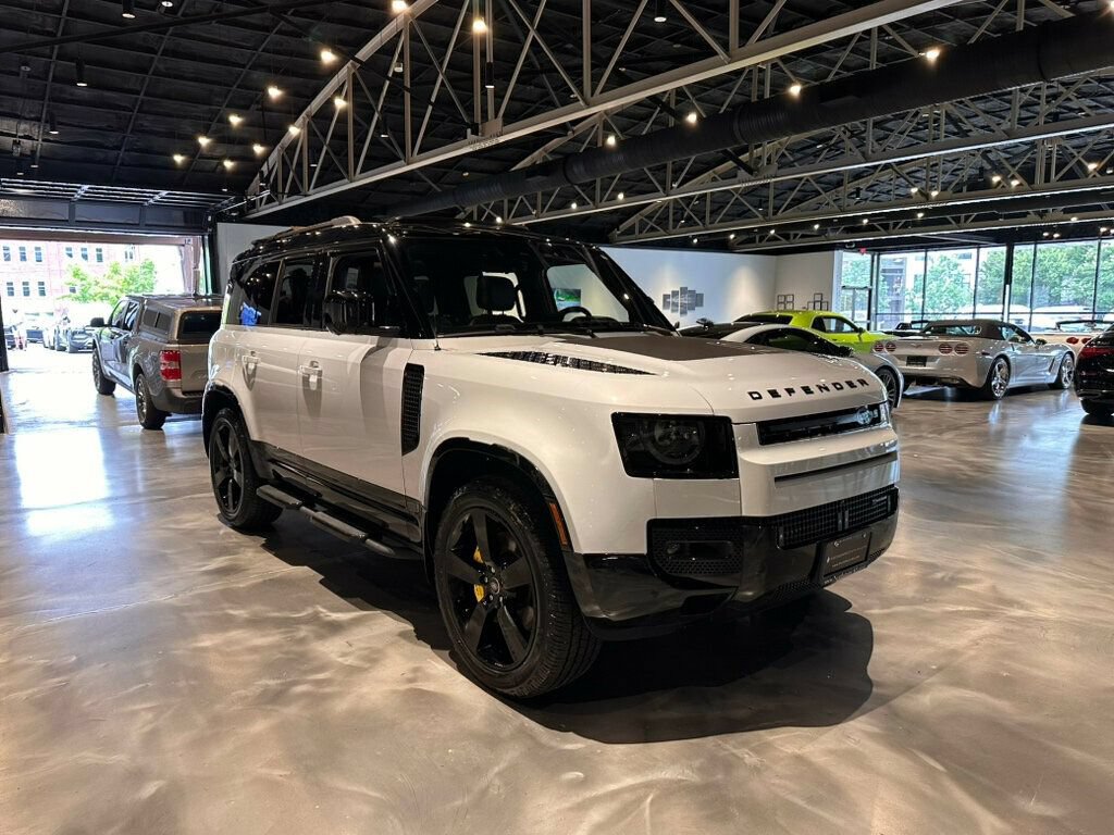 Used 2022 Land Rover Defender 110 X-Dynamic HSE AWD/4WD image 6