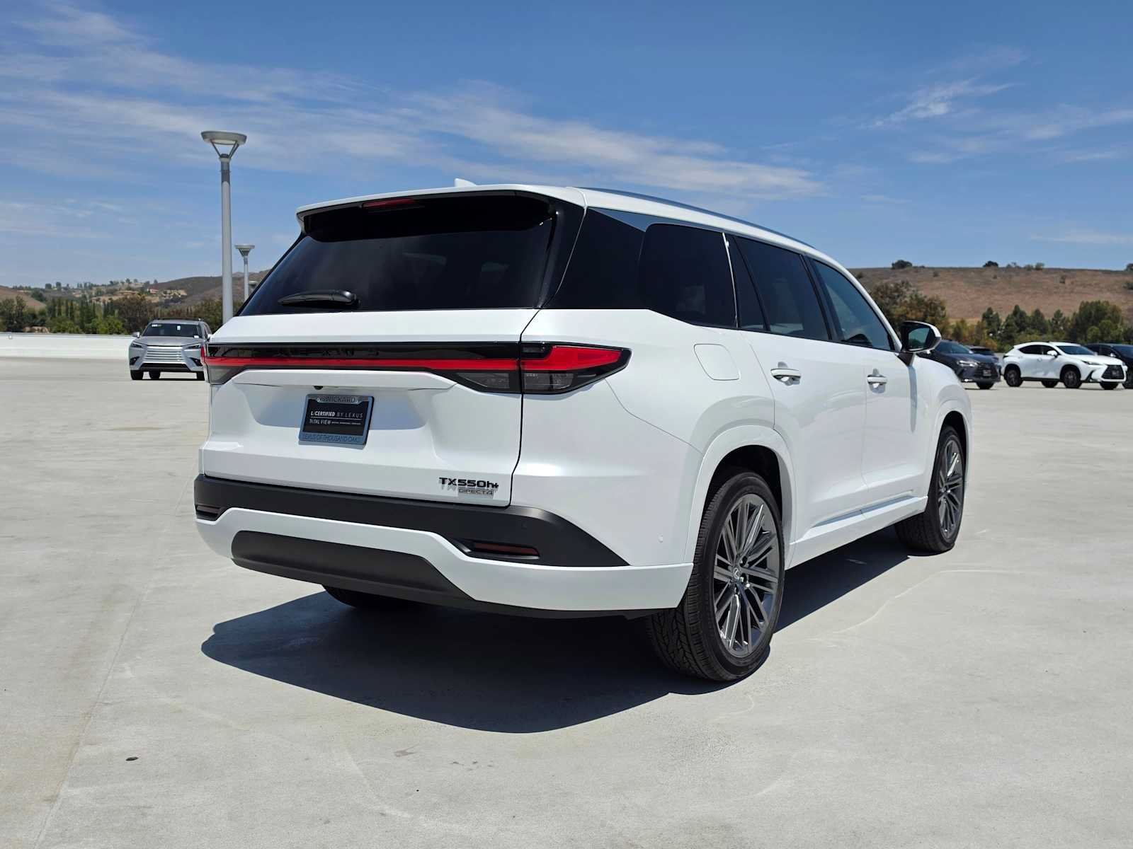 Certified 2026 Lexus TX 550h AWD Plug-In Hybrid image 4