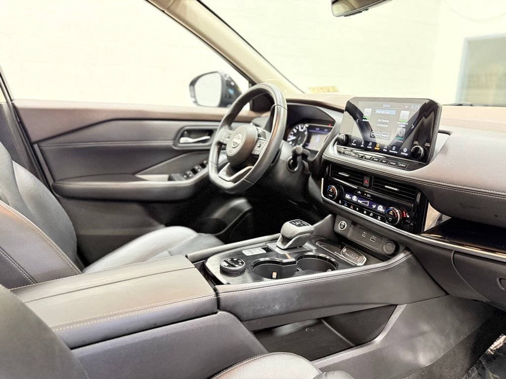 Used 2023 Nissan Rogue SL w/ SL Premium Package AWD/4WD image 40