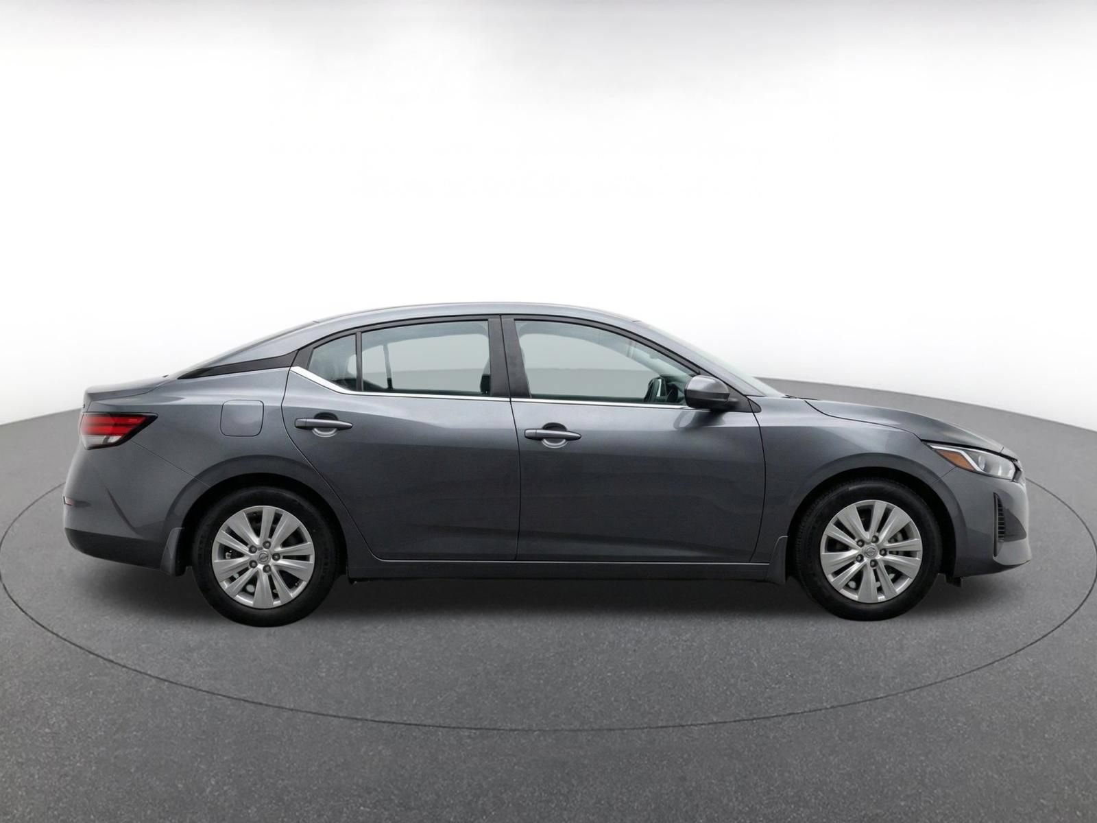 Used 2025 Nissan Sentra S FWD image 10