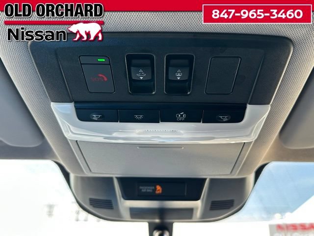 Used 2024 Nissan Rogue SV w/ SV Premium Package AWD/4WD image 16