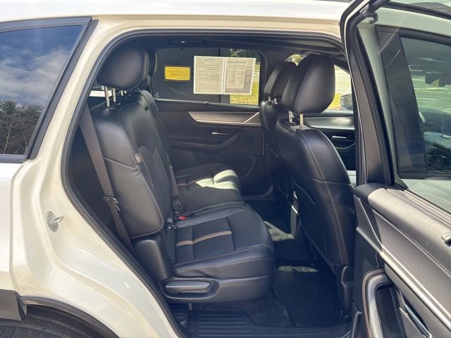 Certified 2025 MAZDA CX-70 Plug-In Hybrid w/ Premium Plus AWD/4WD image 15
