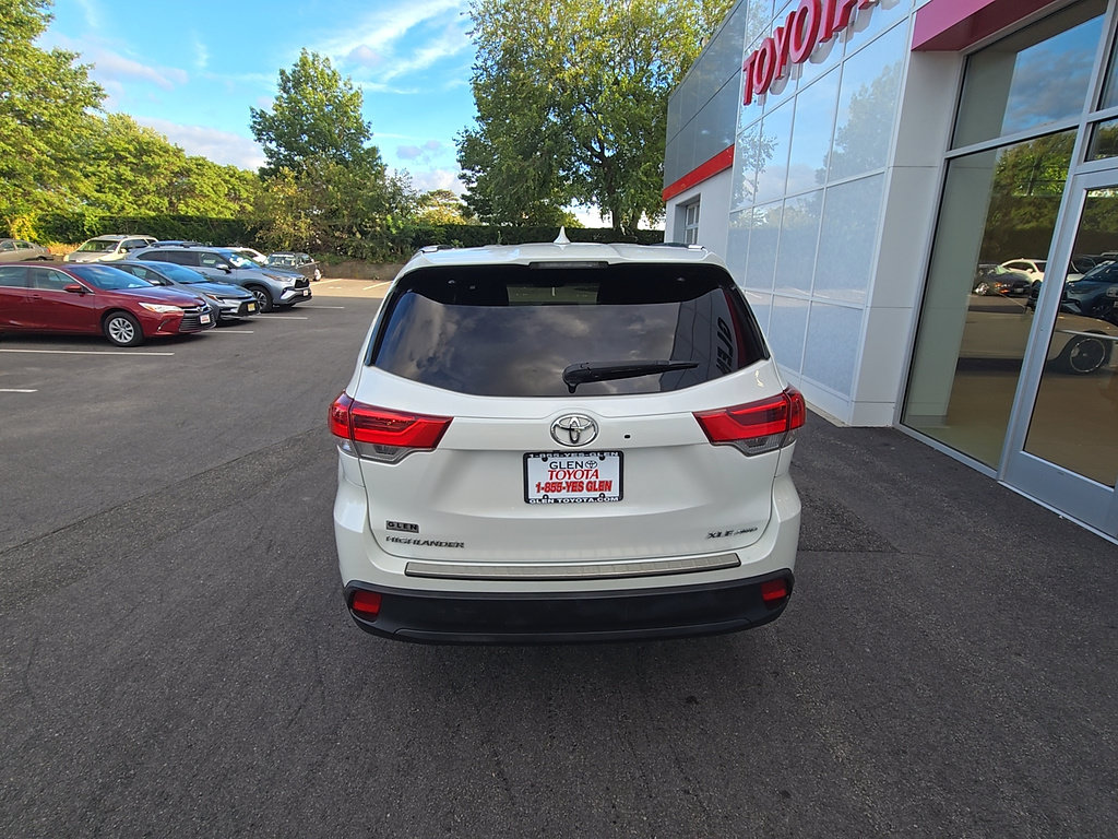 Certified 2019 Toyota Highlander XLE AWD/4WD image 25