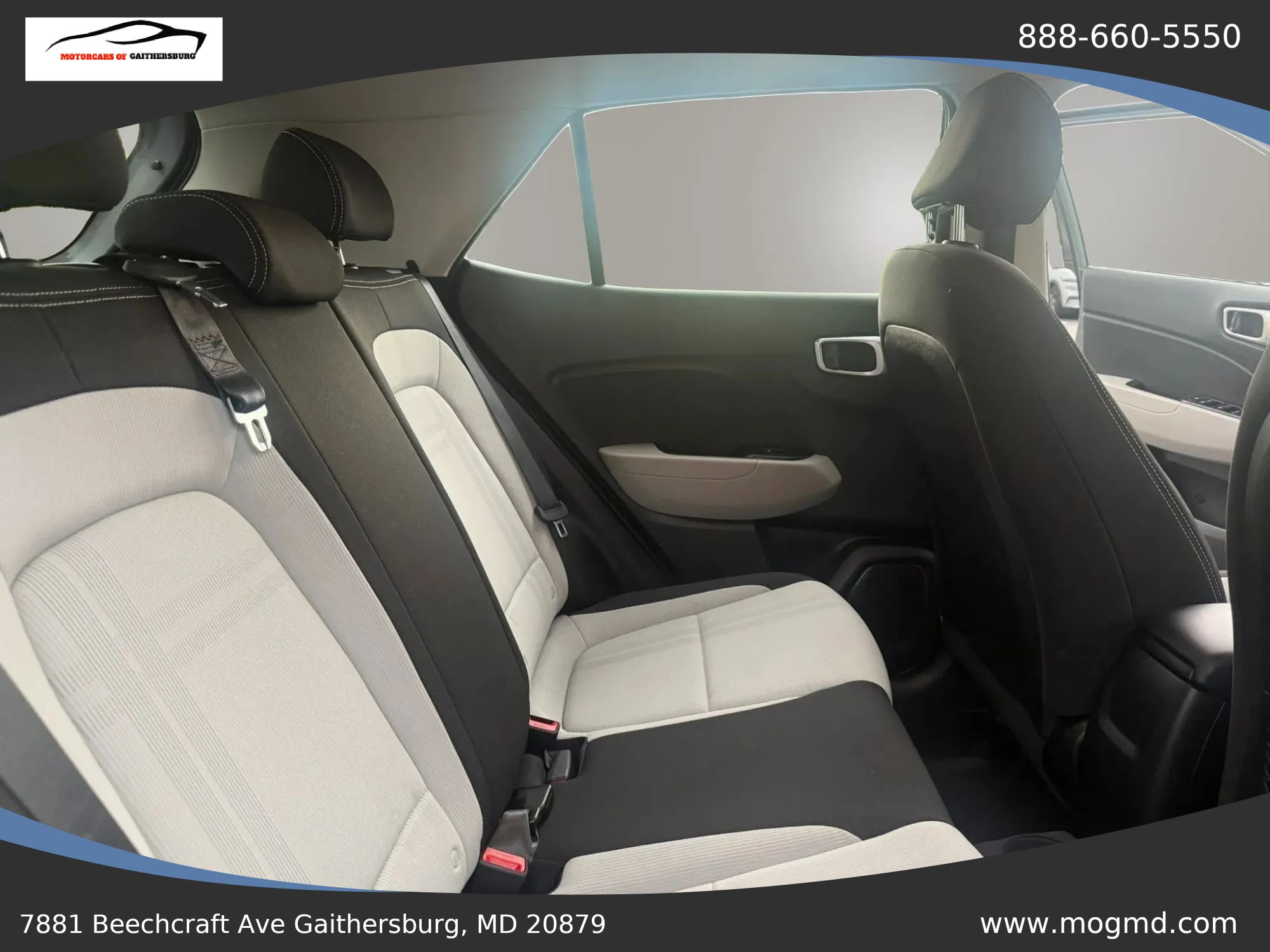 Used 2021 Hyundai Venue SEL w/ Cargo Package FWD image 17