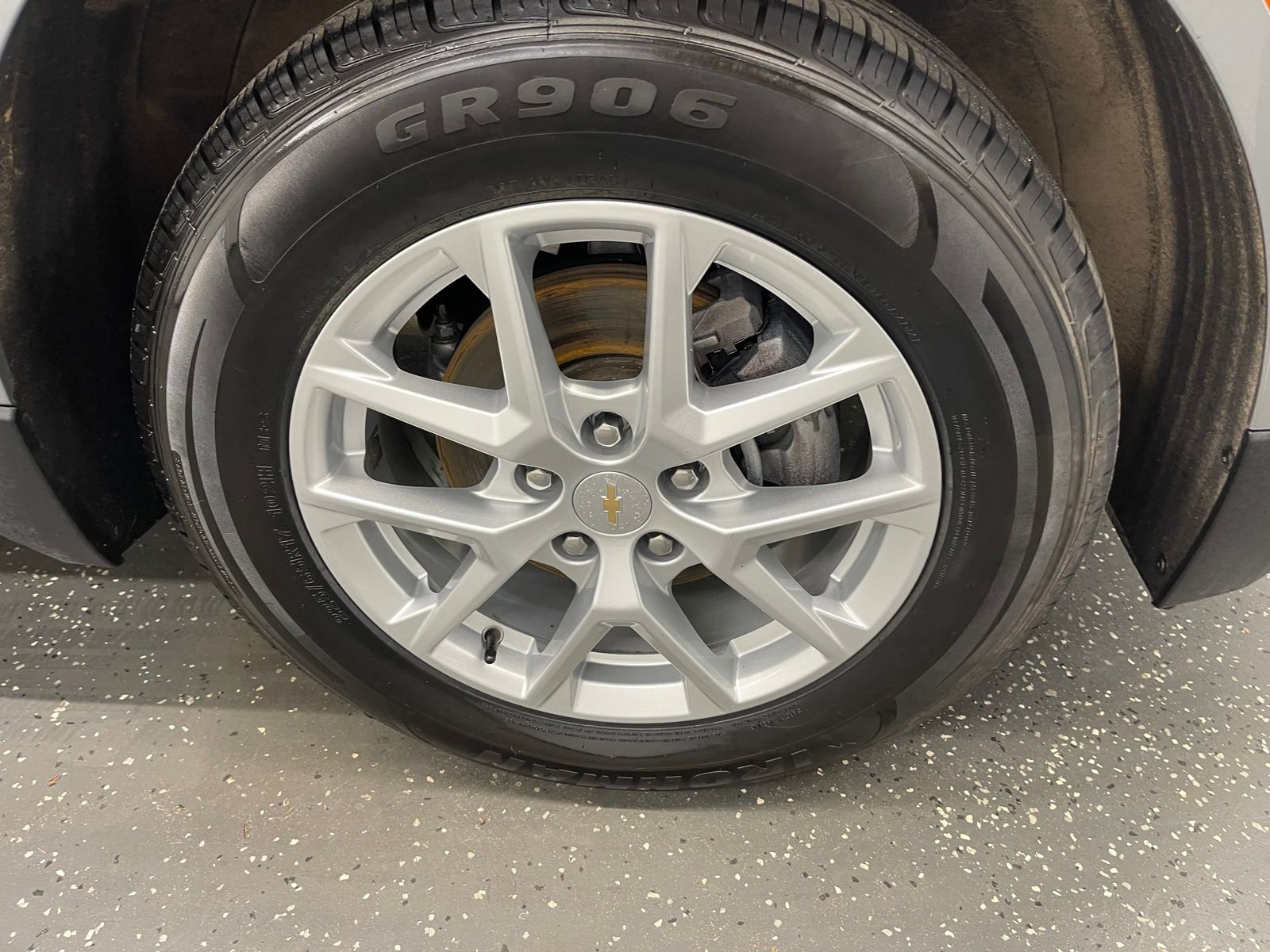 Used 2024 Chevrolet Equinox LT image 18