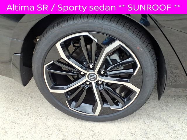 Certified 2025 Nissan Altima 2.5 SR w/ SR Premium Package image 27