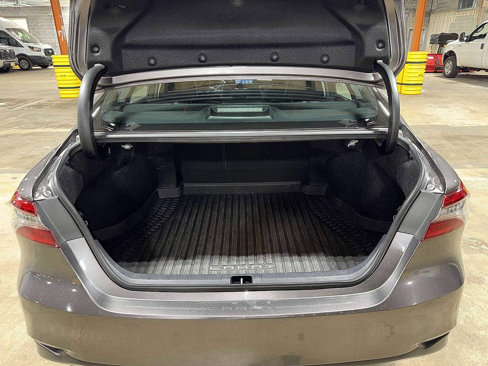 Certified 2023 Toyota Camry XLE FWD image 11