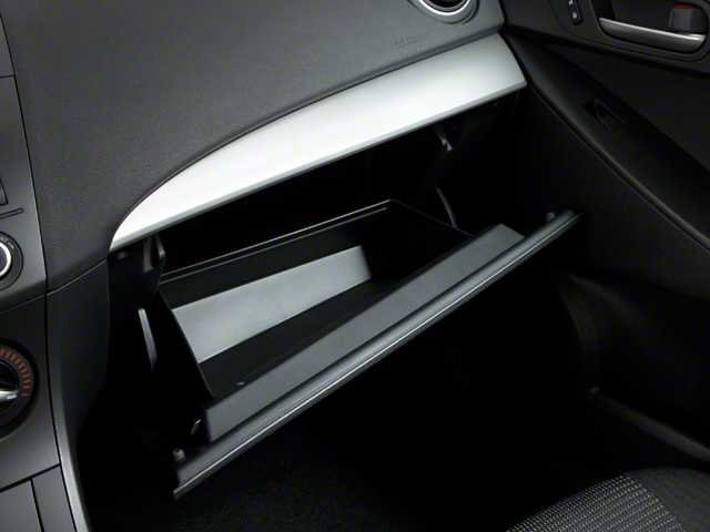 Used 2012 MAZDA MAZDA3 i Touring FWD image 11
