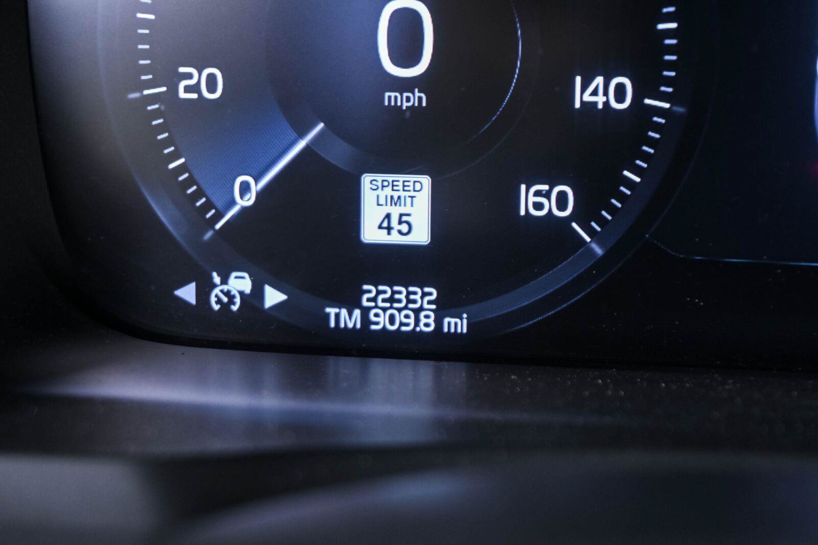 Certified 2022 Volvo XC90 T6 Inscription w/ Advanced Package AWD/4WD image 12