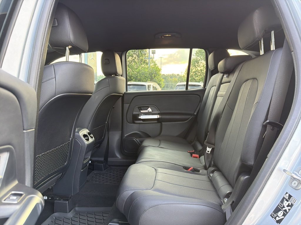 Certified 2025 Mercedes-Benz GLB 250 image 14