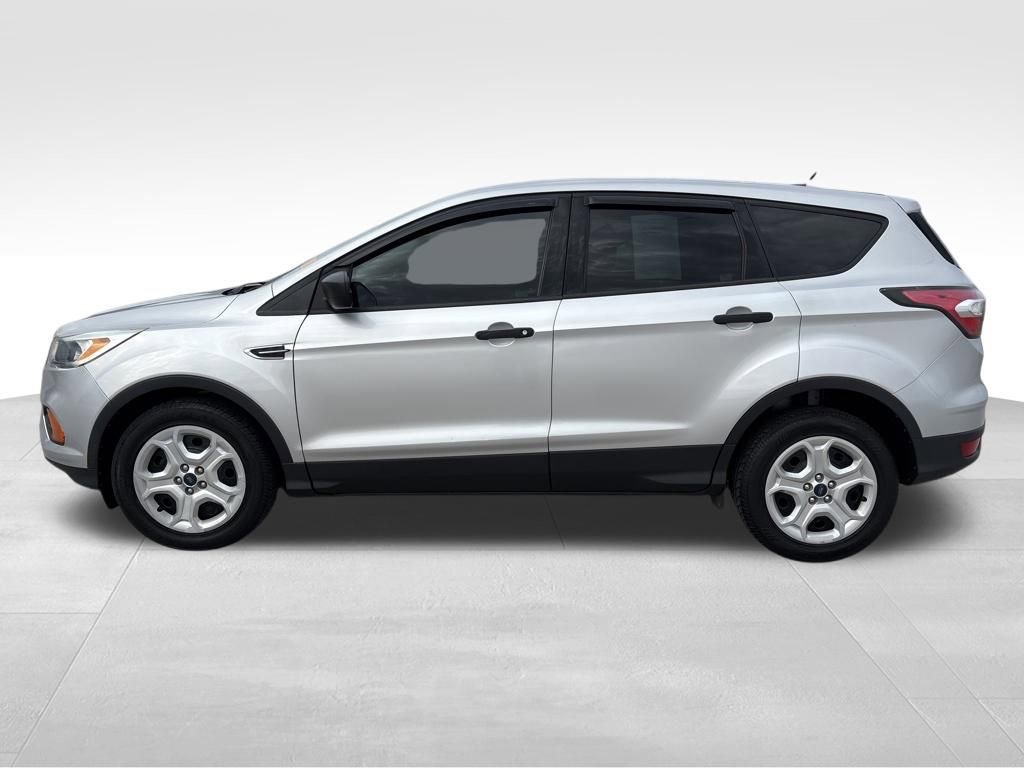 Used 2017 Ford Escape S image 2