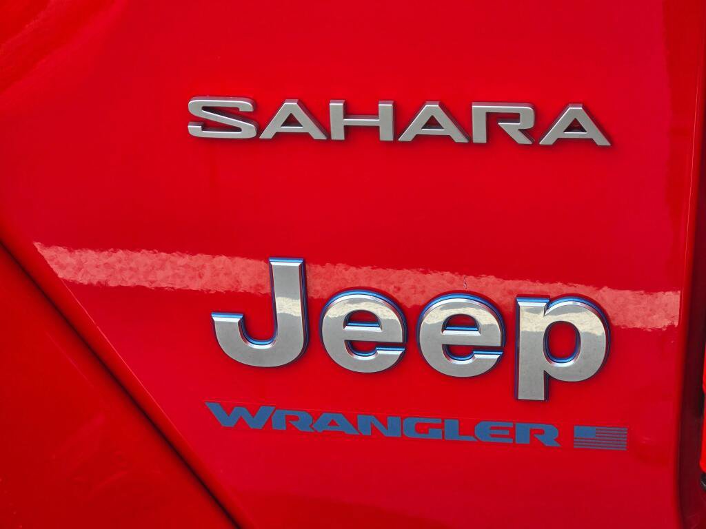 Used 2024 Jeep Wrangler Unlimited Sahara image 14