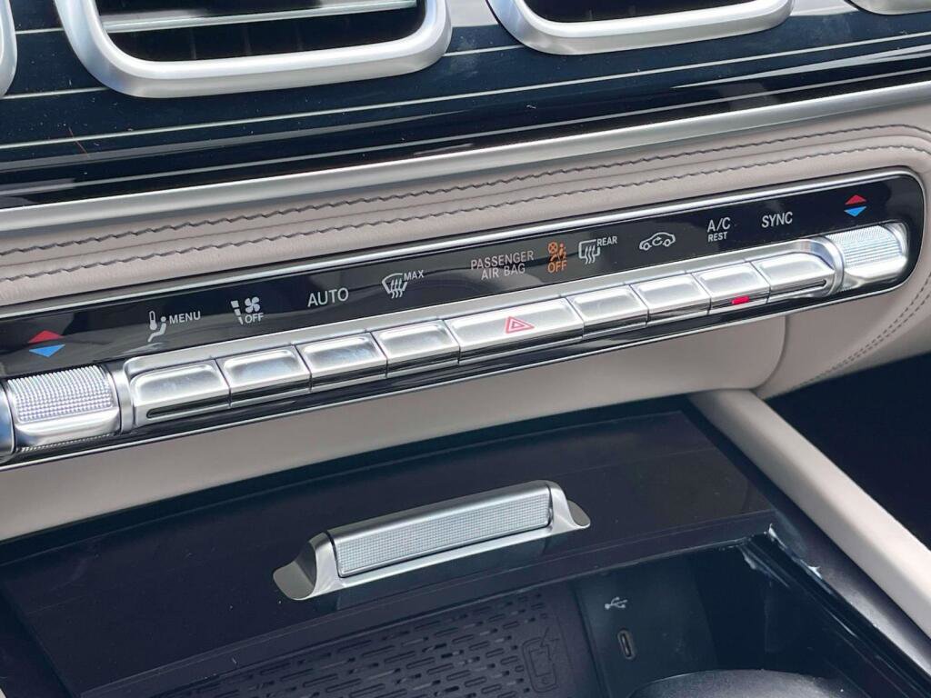 New 2026 Mercedes-Benz GLE 63 AMG S image 30
