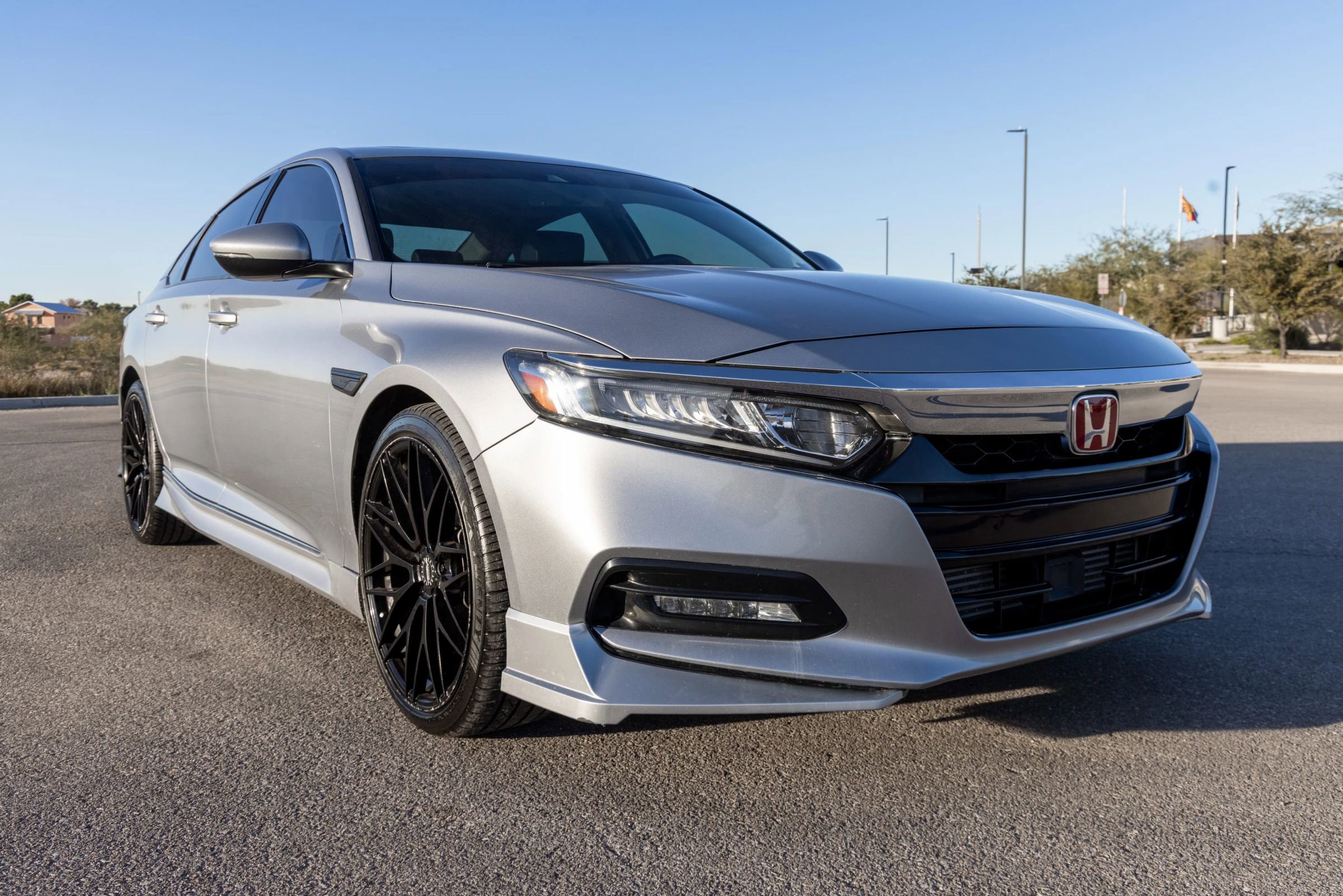 Used 2018 Honda Accord EX-L image 8
