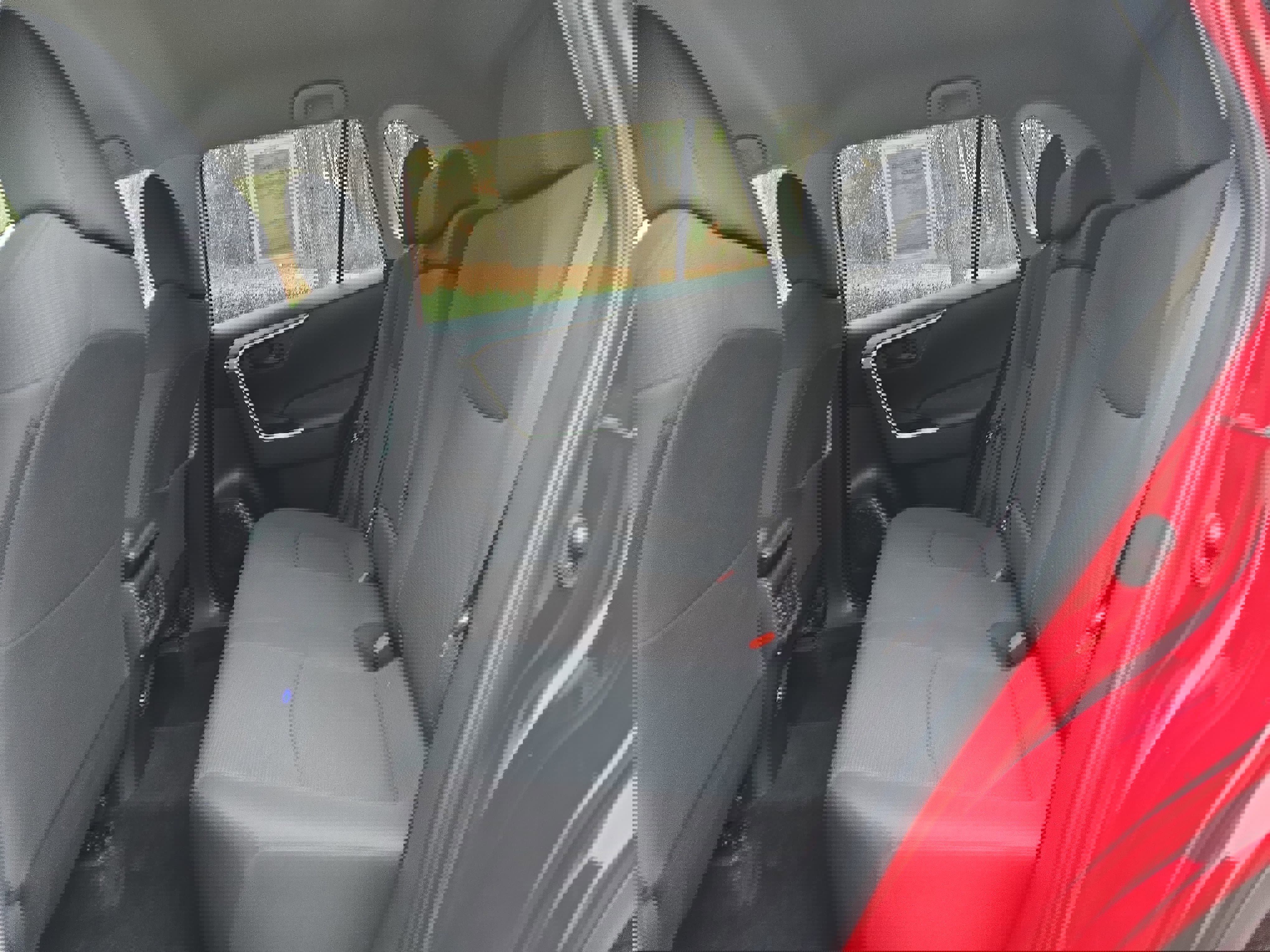 Used 2023 Toyota RAV4 LE image 13