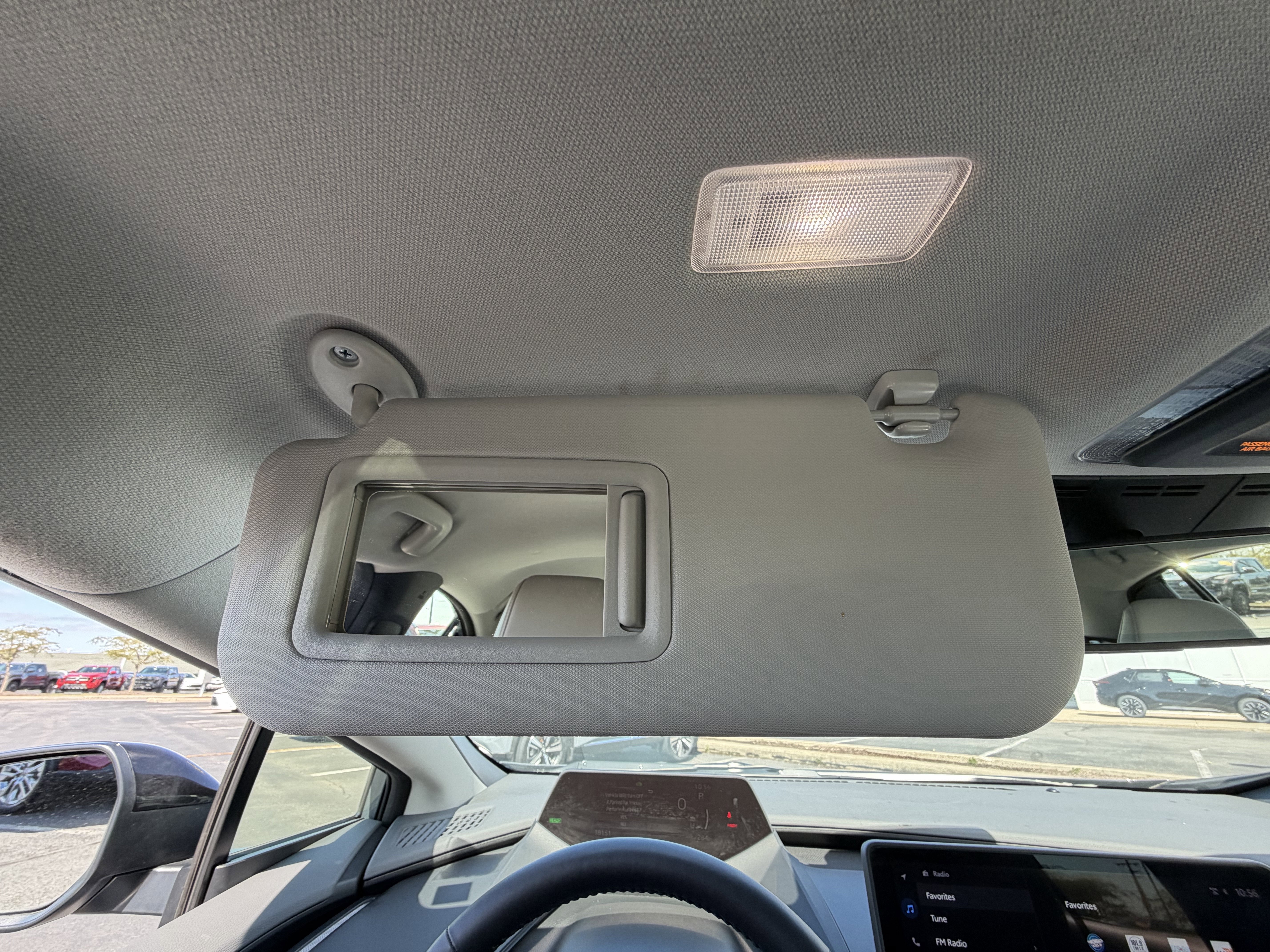 Used 2025 Toyota Prius XLE image 28