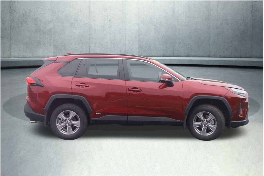 Certified 2025 Toyota RAV4 XLE w/ Convenience Package AWD/4WD image 13