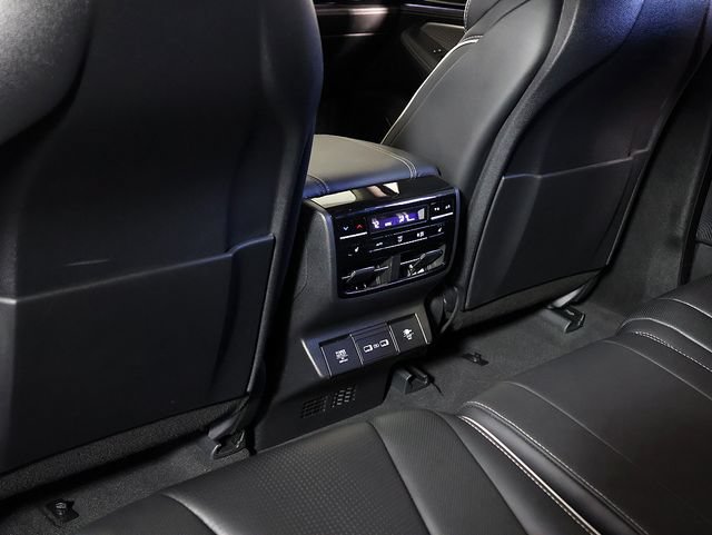 Certified 2023 Acura MDX w/ Advance Package AWD/4WD image 16