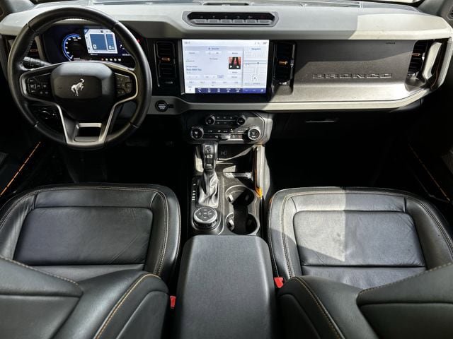 Used 2021 Ford Bronco Badlands image 11