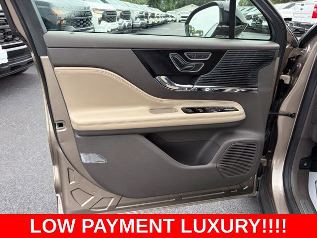 Used 2020 Lincoln Corsair FWD w/ Equipment Group 101A image 12