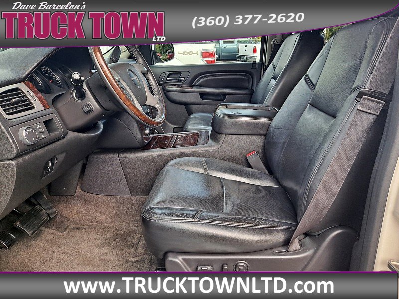 Used 2014 GMC Yukon XL Denali image 21