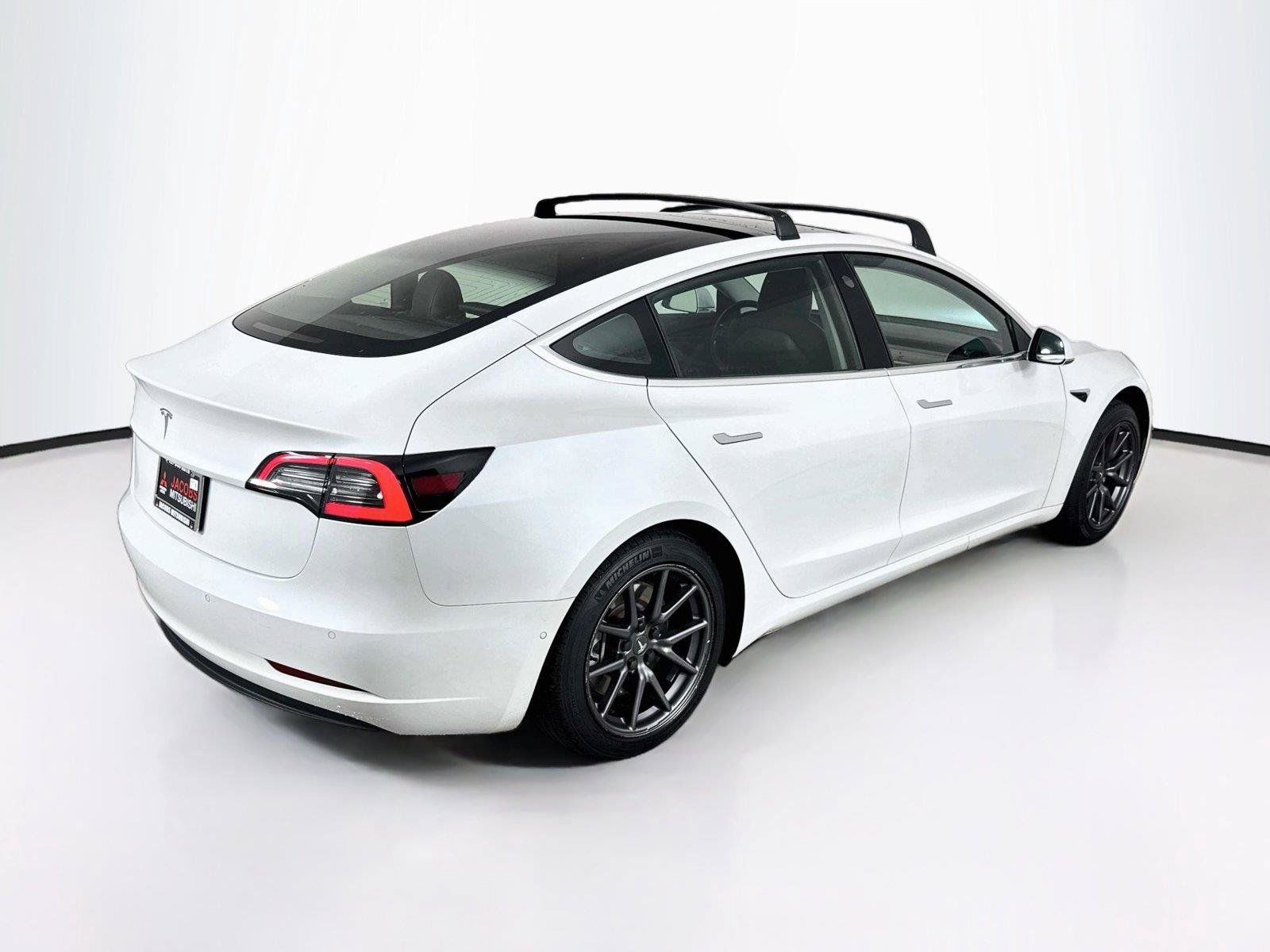 Used 2019 Tesla Model 3 Standard Range Plus RWD image 6