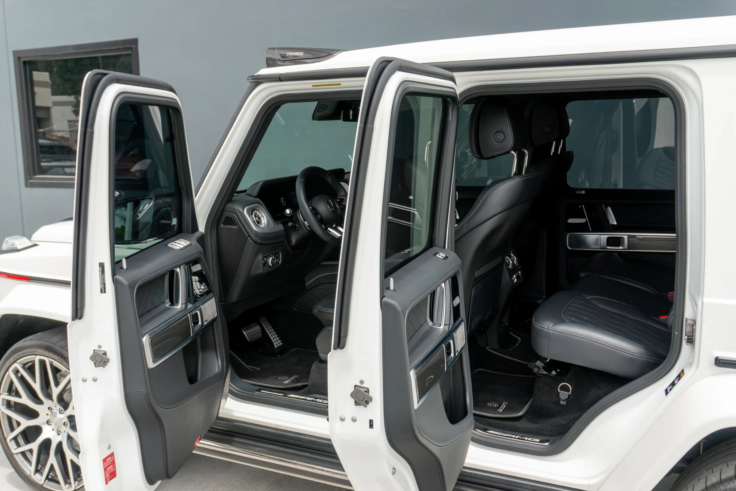 Used 2025 Mercedes-Benz G 63 AMG 4MATIC image 56