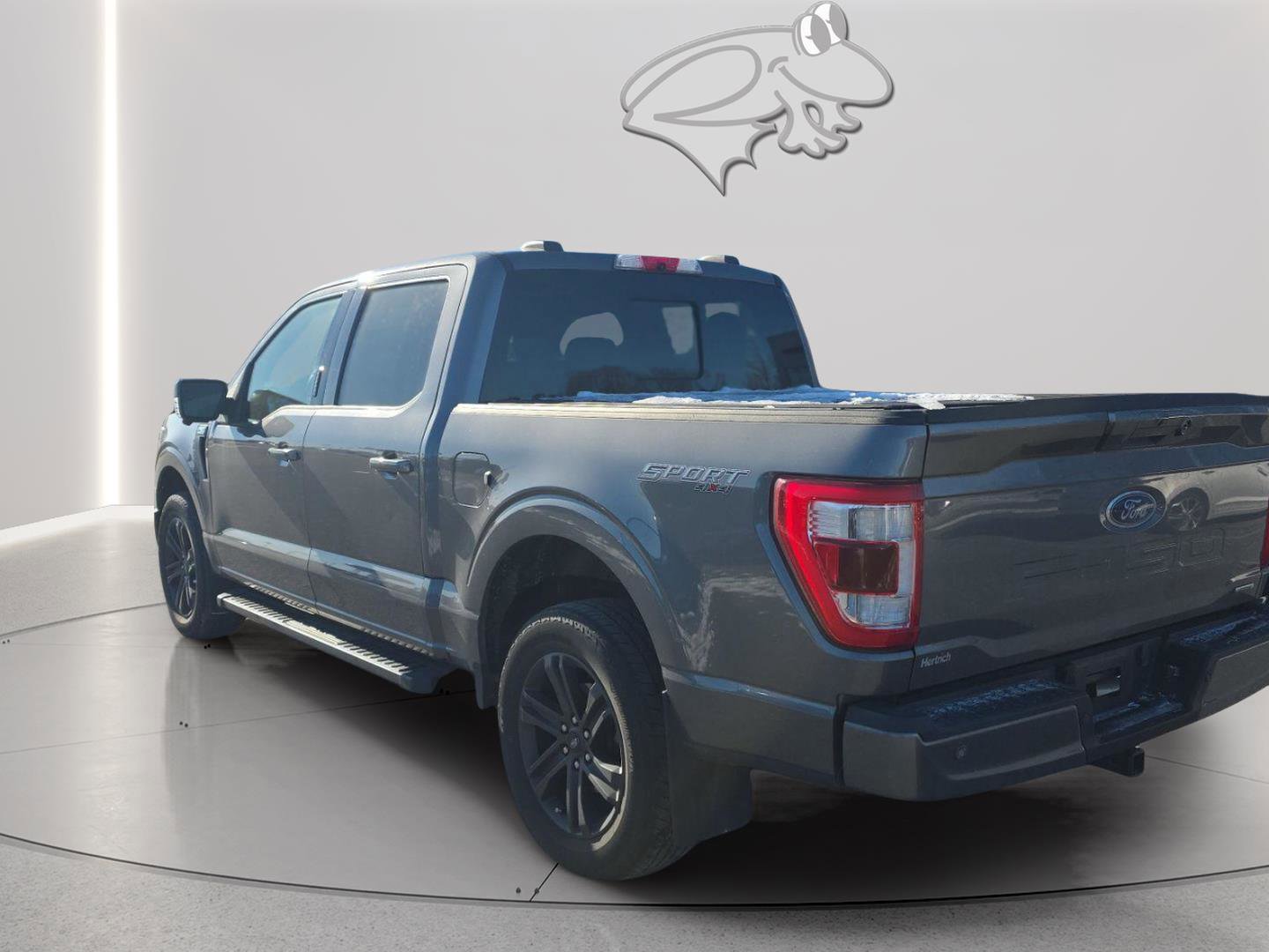Used 2021 Ford F150 Lariat w/ Equipment Group 502A High image 9