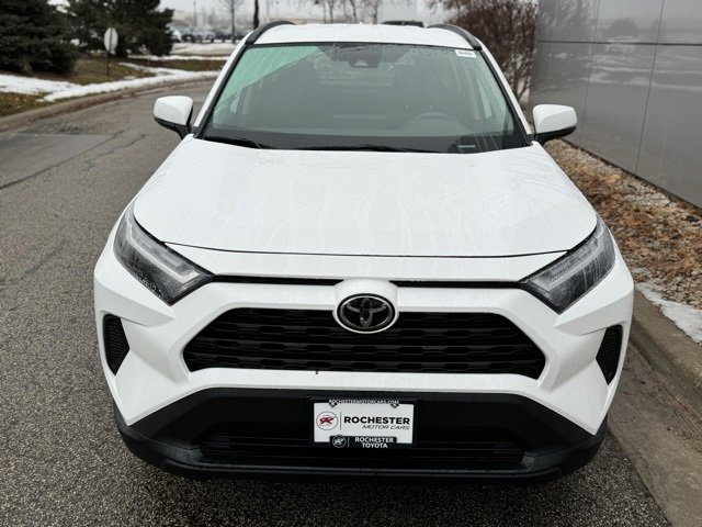 Used 2022 Toyota RAV4 XLE image 31