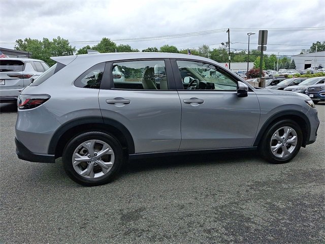 Used 2025 Honda HR-V LX image 25