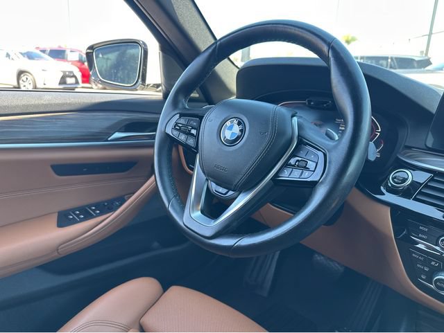 Used 2021 BMW 540i w/ Premium Package RWD image 8