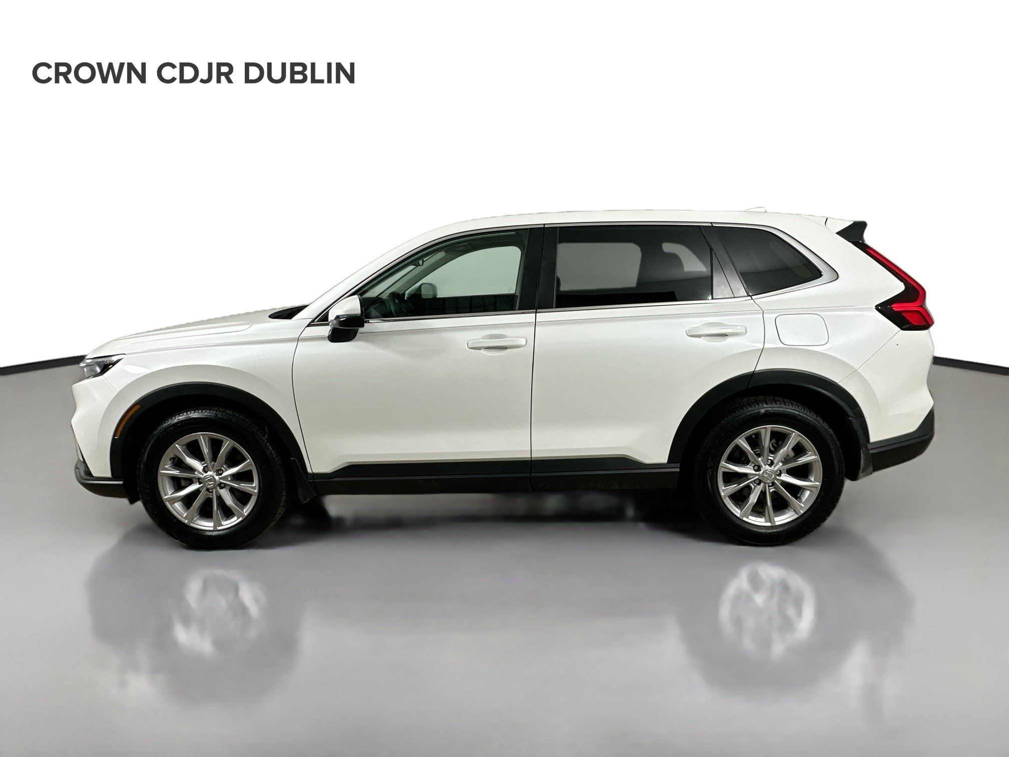 Used 2025 Honda CR-V EX image 8