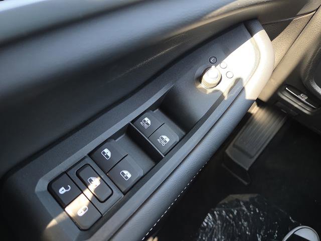 New 2025 Jeep Grand Cherokee L Limited w/ Luxury Tech Group II image 34