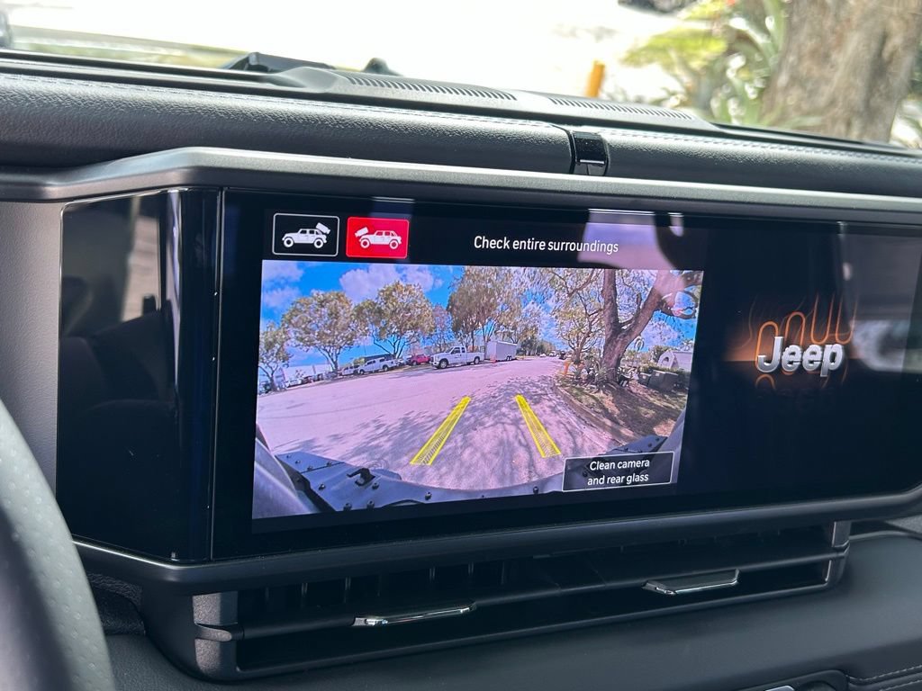 New 2026 Jeep Wrangler Unlimited Rubicon 392 w/ Quick Order Package 27X Moab AWD/4WD image 28