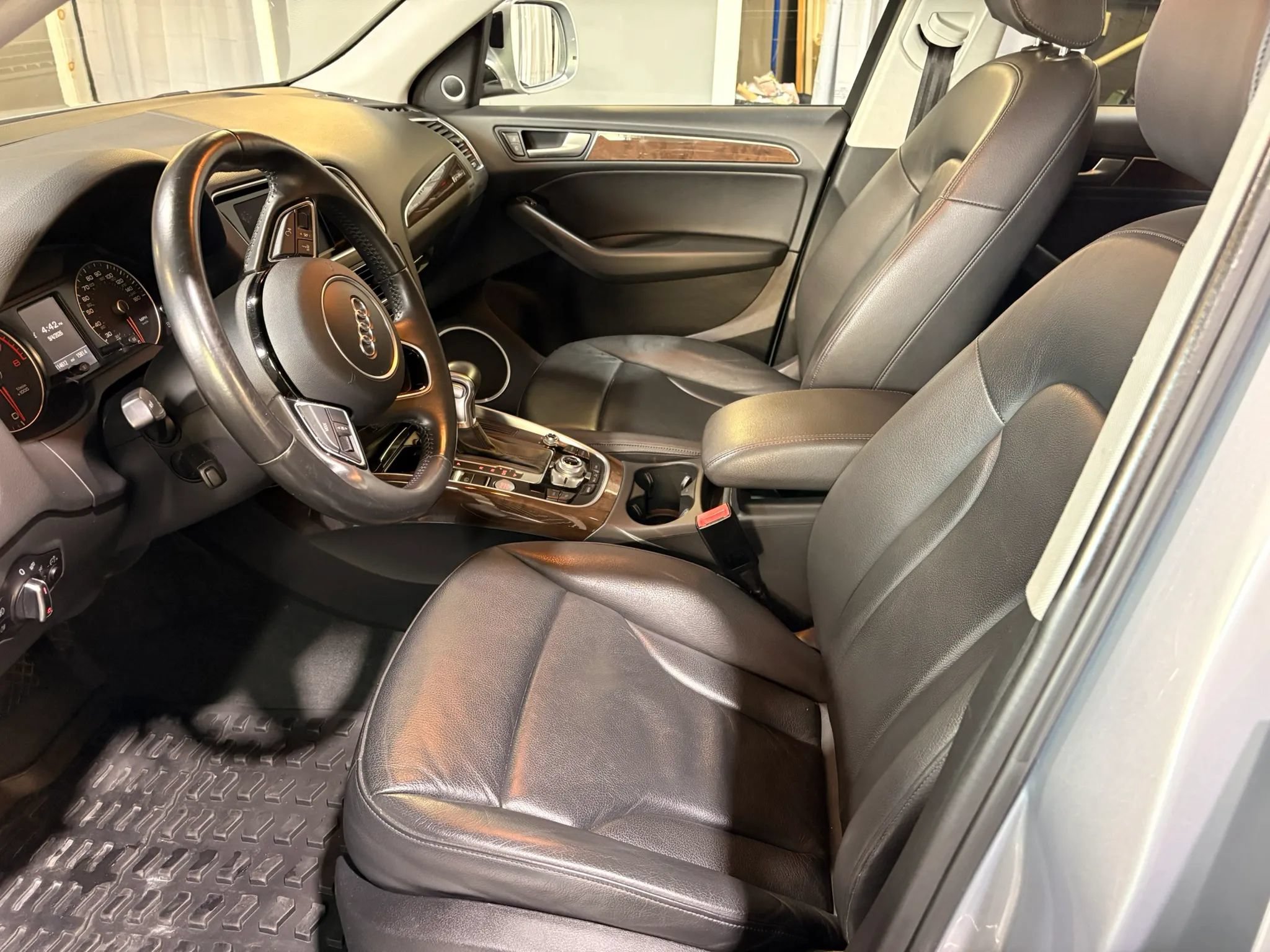 Used 2016 Audi Q5 3.0T Premium Plus w/ Technology Package AWD/4WD image 9
