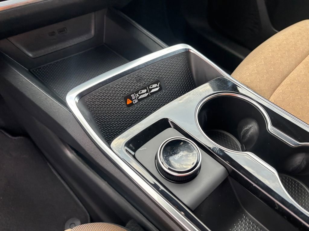 Used 2026 Chevrolet Equinox ACTIV w/ Convenience Package III image 18