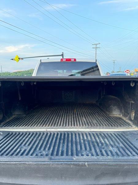 Used 2017 RAM 1500 Express w/ Express Value Package image 21