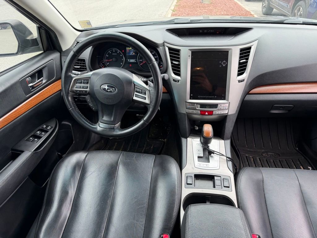 Used 2013 Subaru Outback 2.5i Limited AWD/4WD image 21