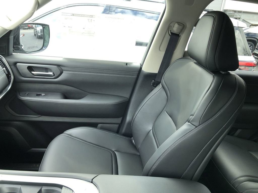 New 2026 Nissan Armada SV AWD/4WD image 31