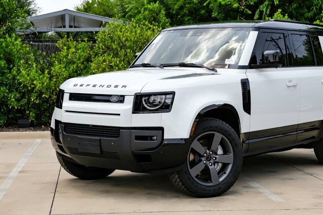 New 2026 Land Rover Defender 110 X-Dynamic SE AWD/4WD image 6