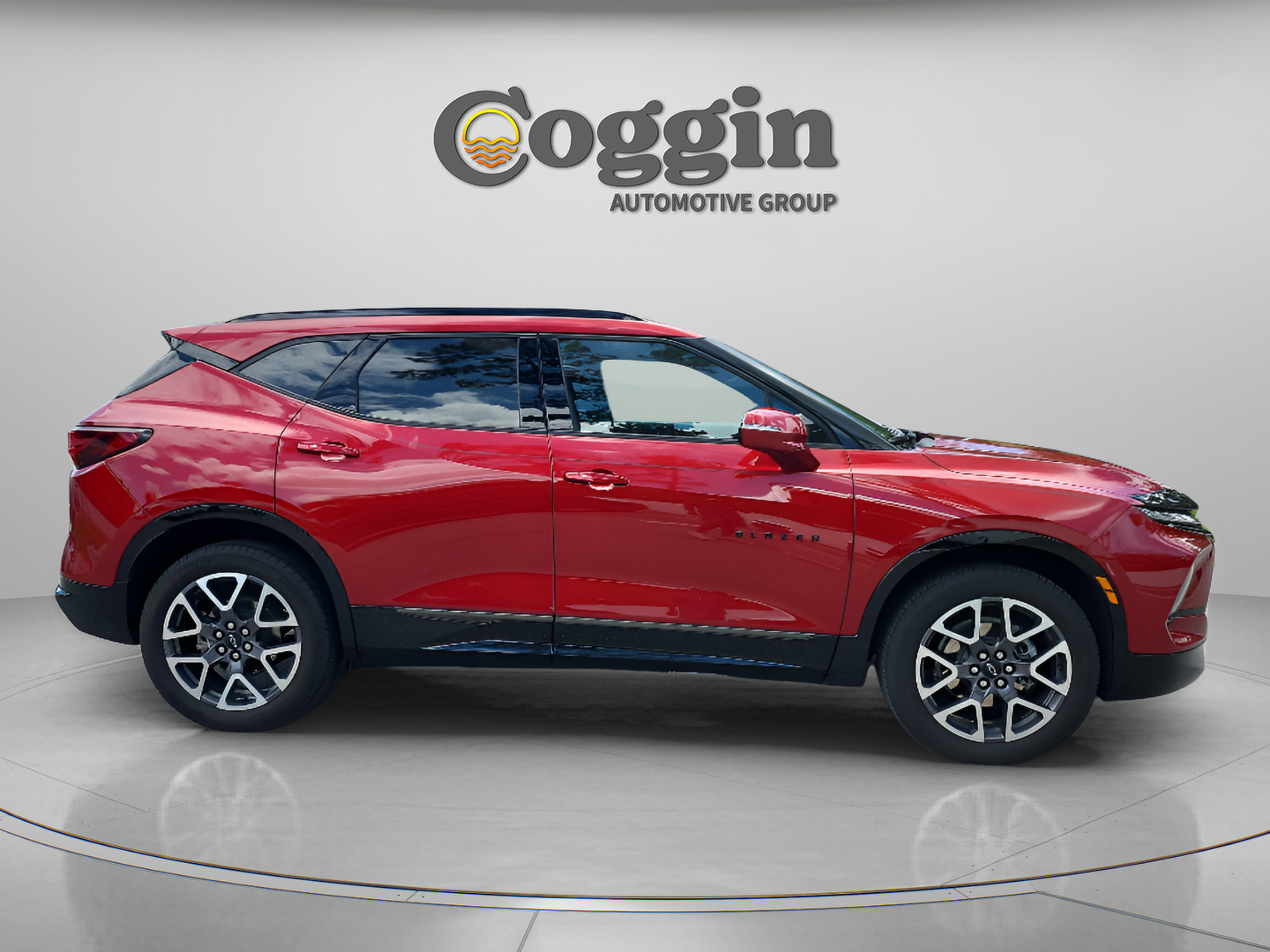 Used 2024 Chevrolet Blazer RS w/ Driver Confidence II Package FWD image 5