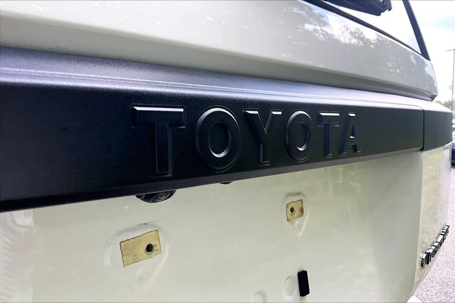 Used 2025 Toyota Land Cruiser 1958 AWD/4WD image 29